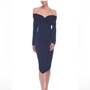 Norma Kamali ‘Tara’ ruched jersey knit dress. Black. Size M